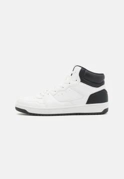Pier One Sneaker High - White