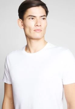 Pier One 2 PACK - T-Shirt Basic - White/dark Blue 10 Pier One 2 PACK - T-Shirt Basic - White/dark Blue -Pier One 5d6a04d994e343d2903cc2c1666bad4b