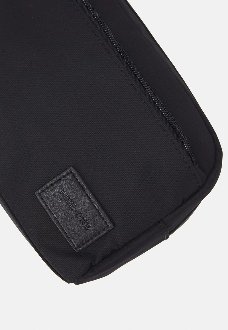 Pier One UNISEX - Kosmetiktasche - Black 4 Pier One UNISEX - Kosmetiktasche - Black – Bild 4