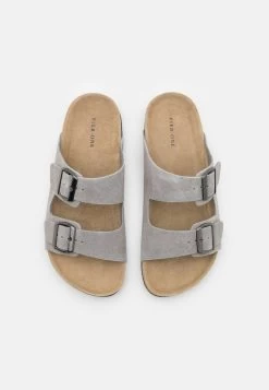 Pier One LEATHER UNISEX - Pantolette Flach - Grey 9 Pier One LEATHER UNISEX - Pantolette Flach - Grey -Pier One 6e172422b00e484a8ac21c5f565af9d6