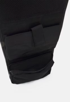 Pier One UNISEX - Kosmetiktasche - Black 8 Pier One UNISEX - Kosmetiktasche - Black -Pier One 760611de3d6d4930a6273bab571ac3e1