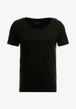 Pier One T-Shirt Basic - Black 9 Pier One T-Shirt Basic - Black -Pier One 879995f0f8d3470bbdd5c9521401deca