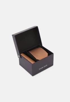 Pier One SET - Einstecktuch - Brown 11 Pier One SET - Einstecktuch - Brown -Pier One babe3a8e1d9249caa1f087b31d93f505