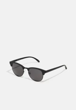 Pier One UNISEX - Sonnenbrille - Black/green 11 Pier One UNISEX - Sonnenbrille - Black/green -Pier One d41e2edf45ee4a51aed6652bede5d74a