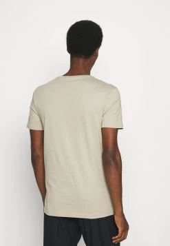 Pier One T-Shirt Basic - White/dark Grey/black 8 Pier One T-Shirt Basic - White/dark Grey/black -Pier One d4309172134f476283eb4fd8b00555ed