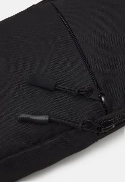 Pier One Gürteltasche - Black 10 Pier One Gürteltasche - Black -Pier One dab56f0d9f6a4e8f95ff10ff87072d05