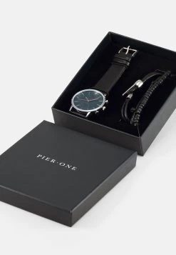 Pier One SET - Uhr - Black 10 Pier One SET - Uhr - Black -Pier One e3698392312245d48955706d88c064dc