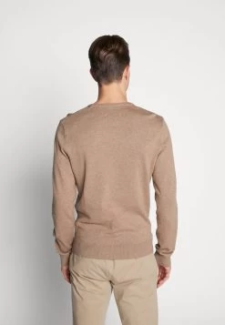 Pier One BASIC CREWNECK - Strickpullover - Mottled Beige 8 Pier One BASIC CREWNECK - Strickpullover - Mottled Beige -Pier One e45875b79af34307b546bc88a1571a7e