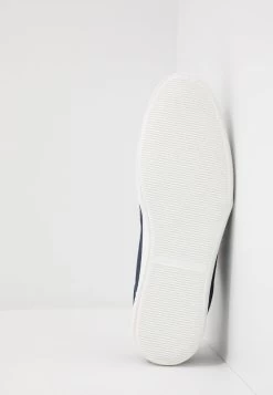 Pier One UNISEX - Sneaker Low - Dark Blue 10 Pier One UNISEX - Sneaker Low - Dark Blue -Pier One e752f9ad01314be7869db9ae10f02a5b