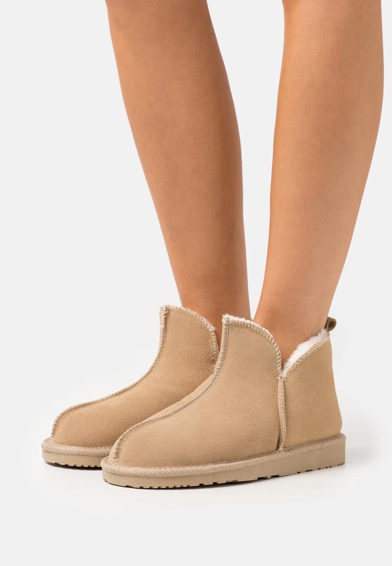 Pier One LEATHER - Hausschuh - Beige 1 Pier One LEATHER - Hausschuh - Beige