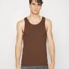 Pier One 3PCK SKIN TONE RIB VEST - Unterhemd/-shirt - Brown